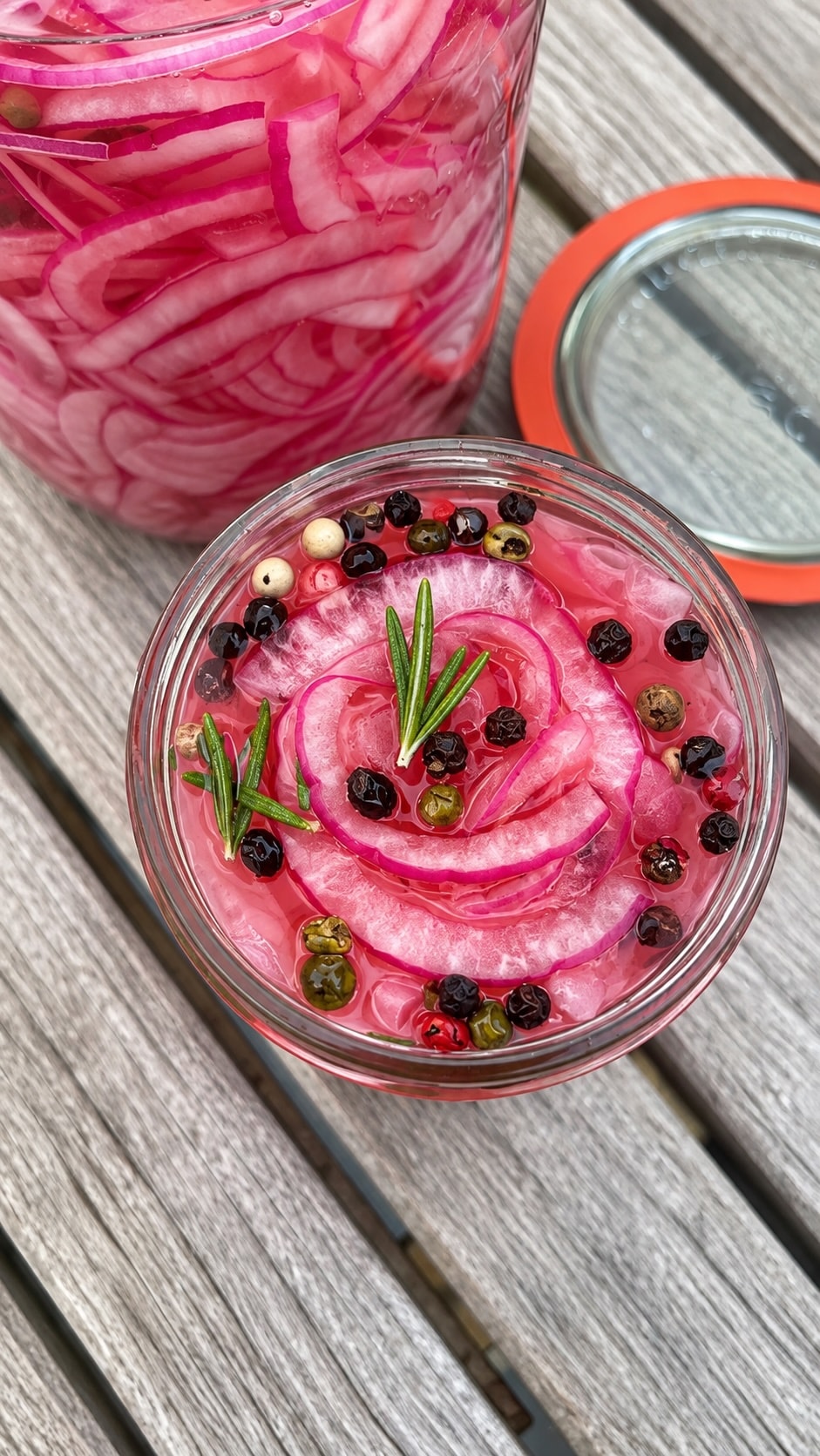 quick pickled onions